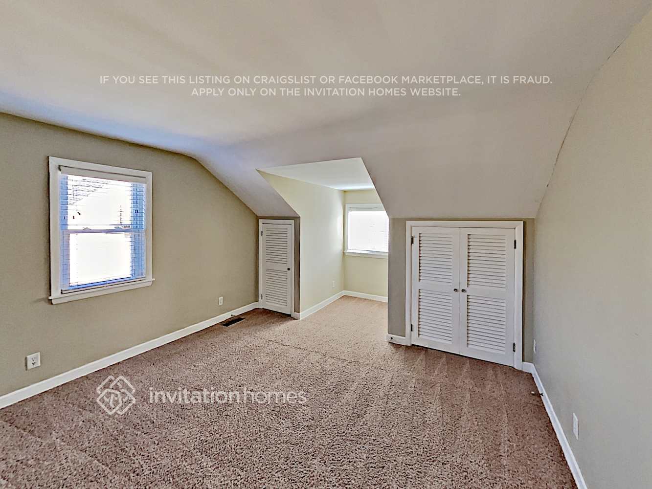 Building Photo - 7162 N Moody Ave