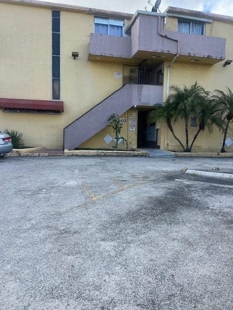 Building Photo - 740 NW 45th Ave