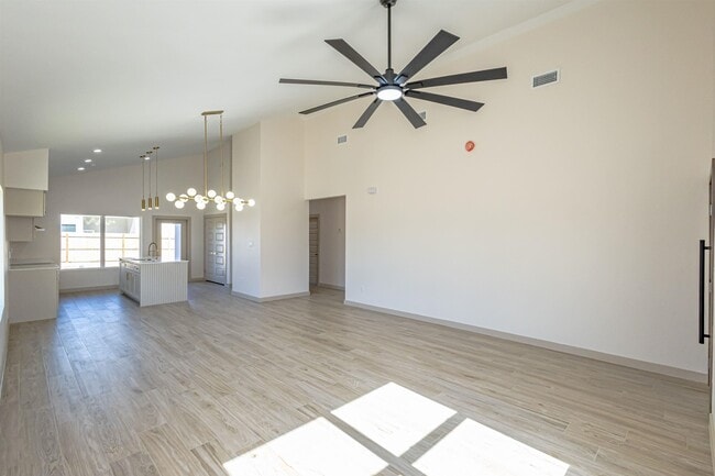 Building Photo - 5704 Kylee Dr