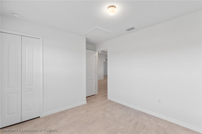 Building Photo - 6151 Monegro St