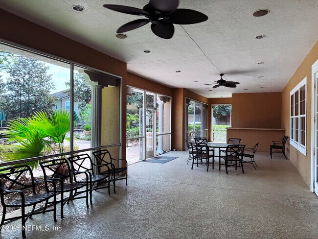 Building Photo - 10075 GATE N Pky