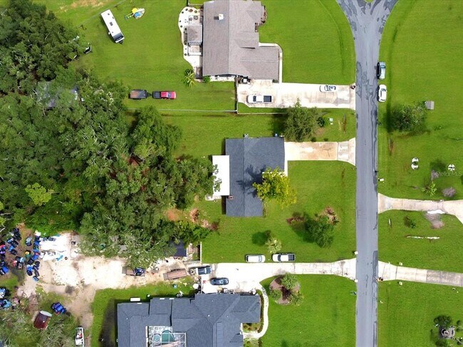 Building Photo - 1710 Big Oak Ln