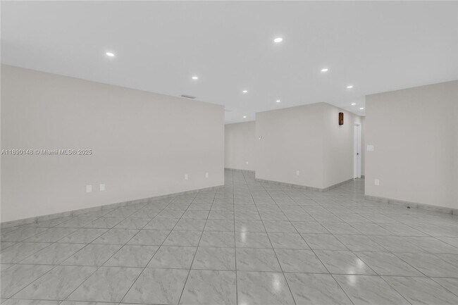 Building Photo - 631 SW 102nd Ave