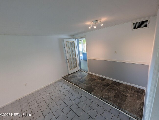 Building Photo - 12 Matanzas Cir