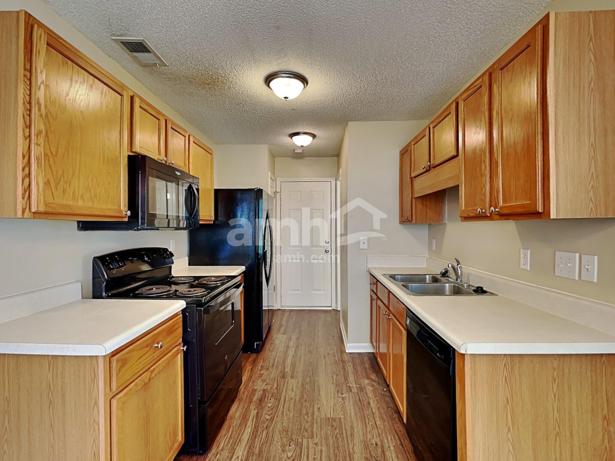 Building Photo - 3134 Marcony Way