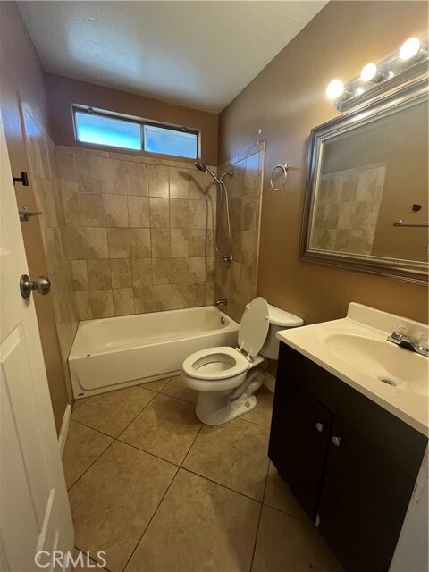 Building Photo - 16510-16510 Lakeshore Dr