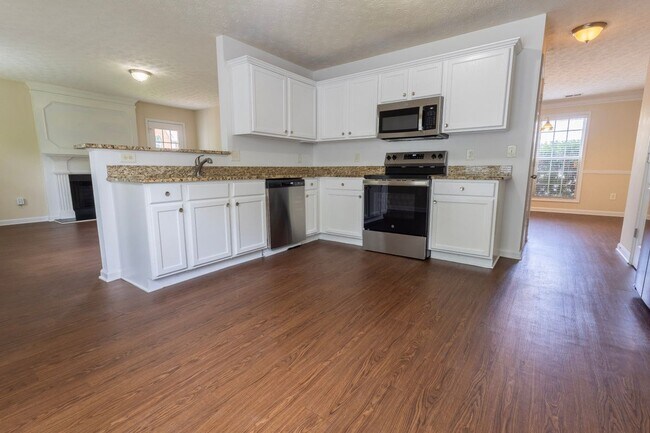 Building Photo - 2432 Pendergrass Ln