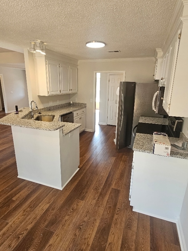 Building Photo - 507 Holly Ridge Ln