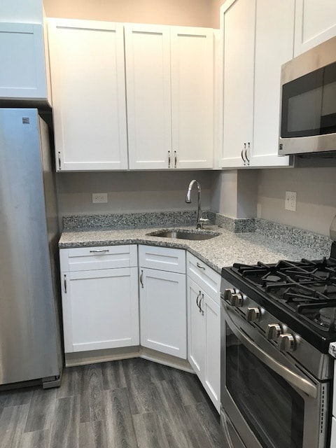 Building Photo - 59 S Lasalle St