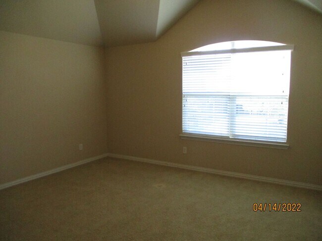 Building Photo - 2505 Mesa Glen Dr