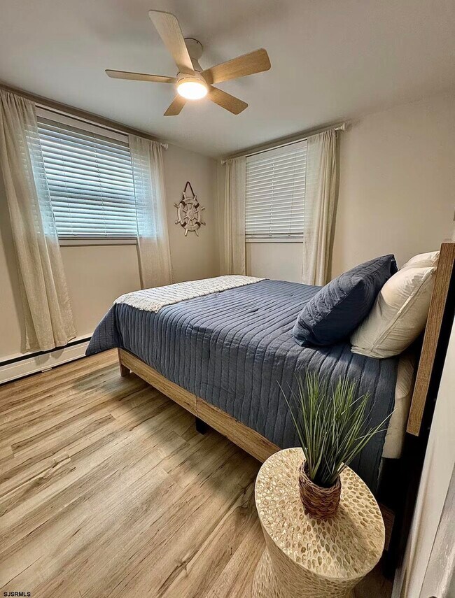 Building Photo - 512 W Brigantine Ave