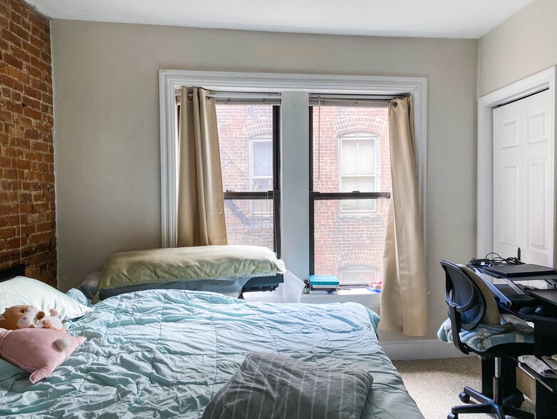 Building Photo - 35 Sheafe St