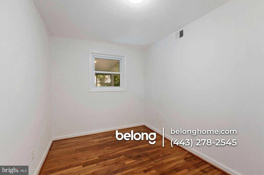 Building Photo - 12108 Foley St