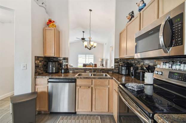 Building Photo - 7819 Turkey Oak Ln