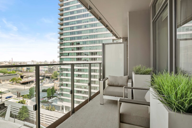 Building Photo - 212 W Wayman St