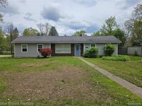Building Photo - 3221 Union Lake Rd