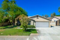 Building Photo - 47375 Mangrove St