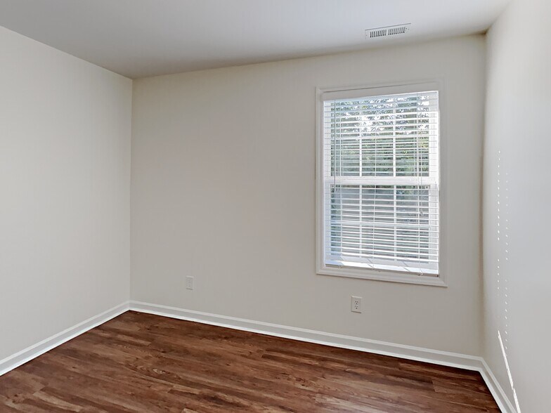 Building Photo - 114 Parsons Green Ct