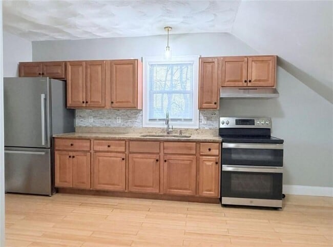 Building Photo - 95 Mulberry St