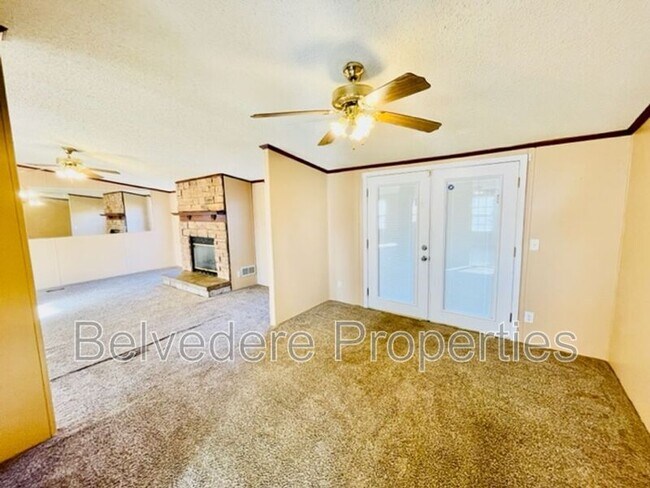 Building Photo - 221 Oak Grove Church Rd