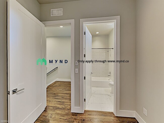 Building Photo - 2511 Vintage Pl Cir