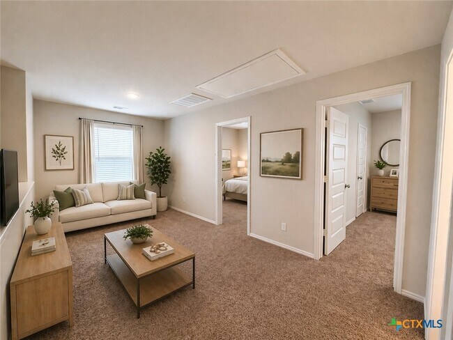 Building Photo - 2432 Ayers Dr