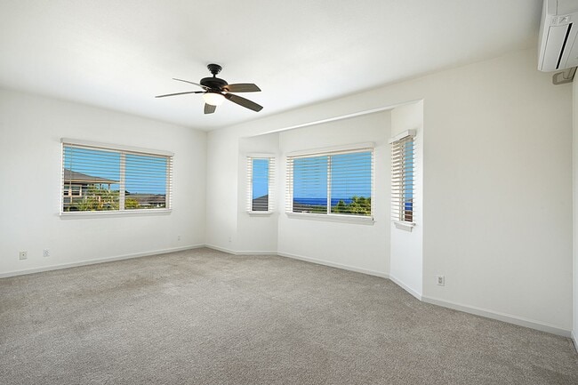 Building Photo - Beautiful 4 Bedroom, 4 Bathroom Home in th...