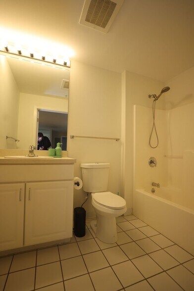 Building Photo - 30 Franklin St