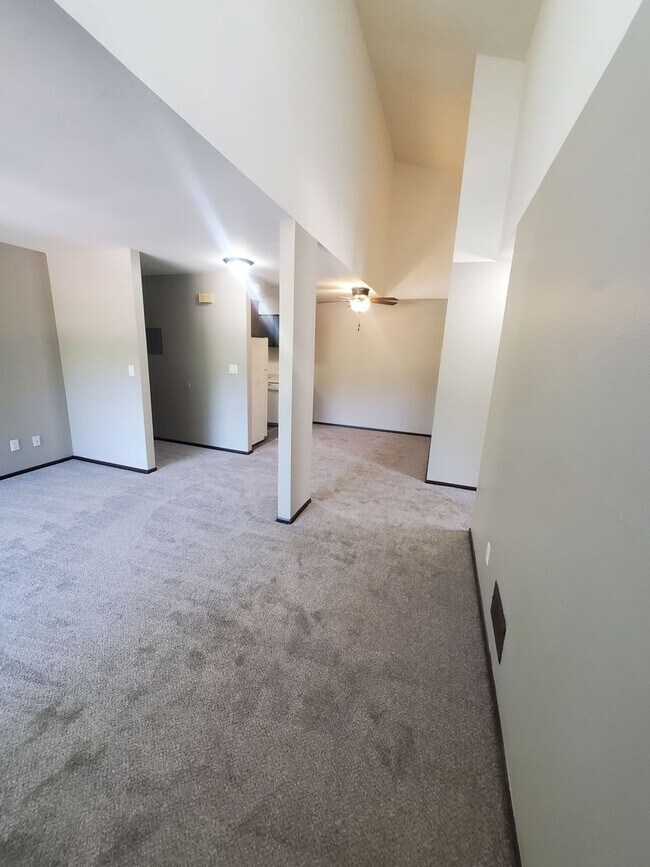 Interior Photo - 7875 W Oklahoma Ave