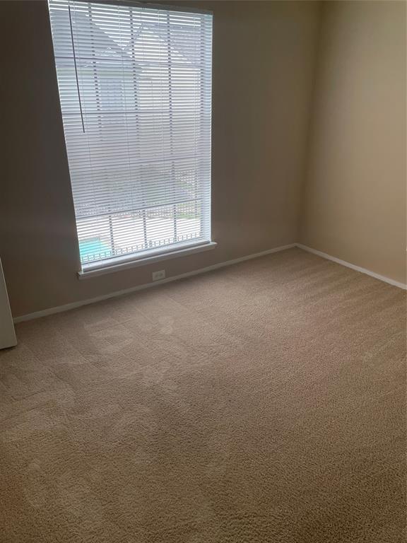 Building Photo - 8655 Village of Fondren