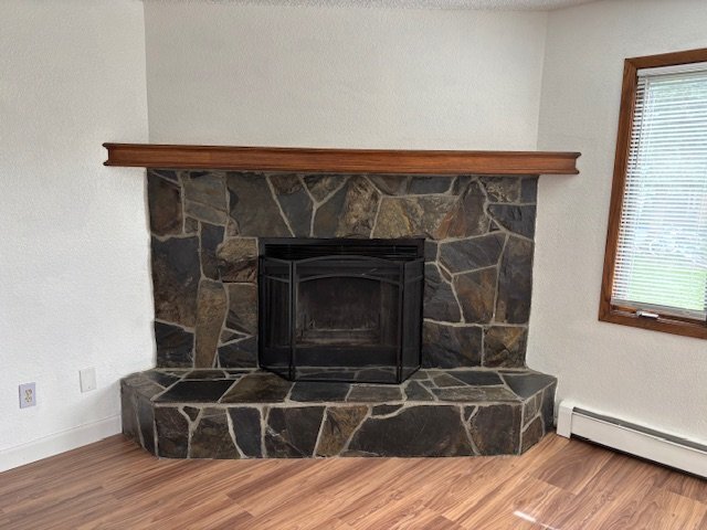 Building Photo - 1180 Golden Dawn Cir