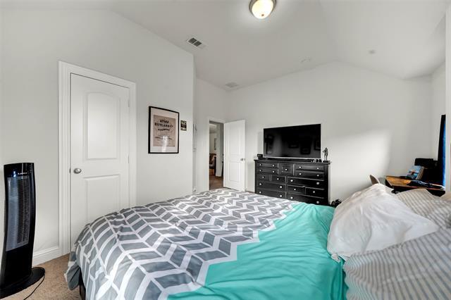 Building Photo - 345 Twin Creeks Dr