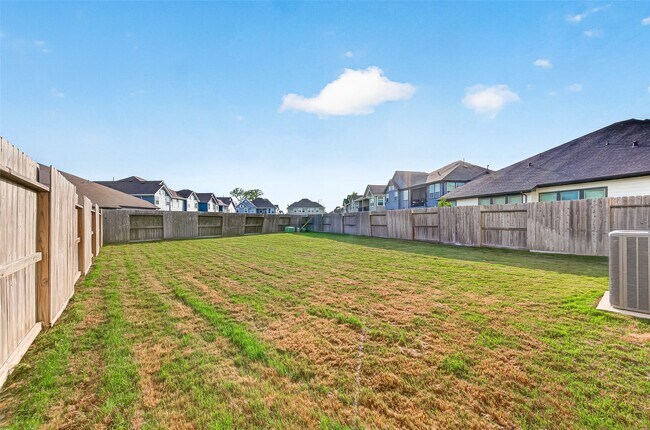 Building Photo - 9442 Starlight Oak Dr