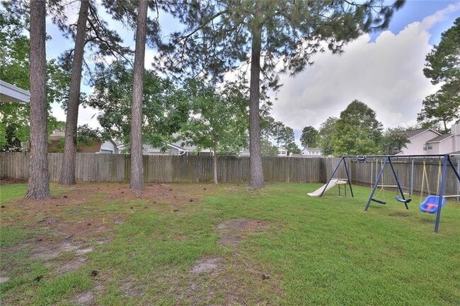Building Photo - 110 Burrwood Dr