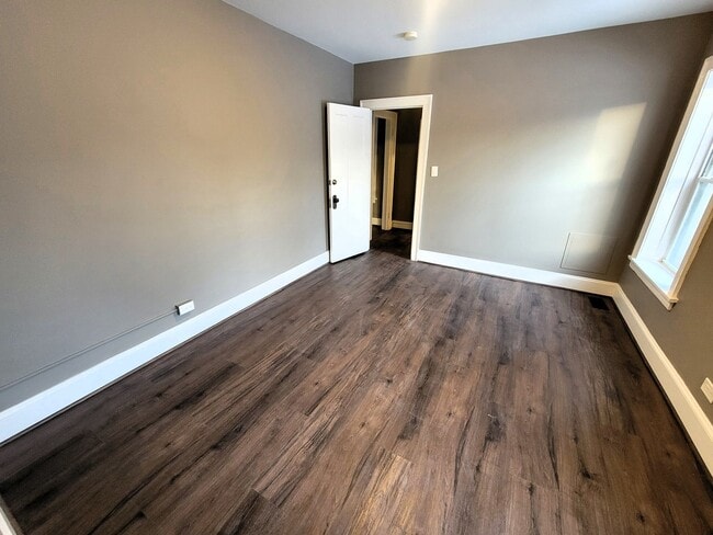 Building Photo - 1624 Washington St