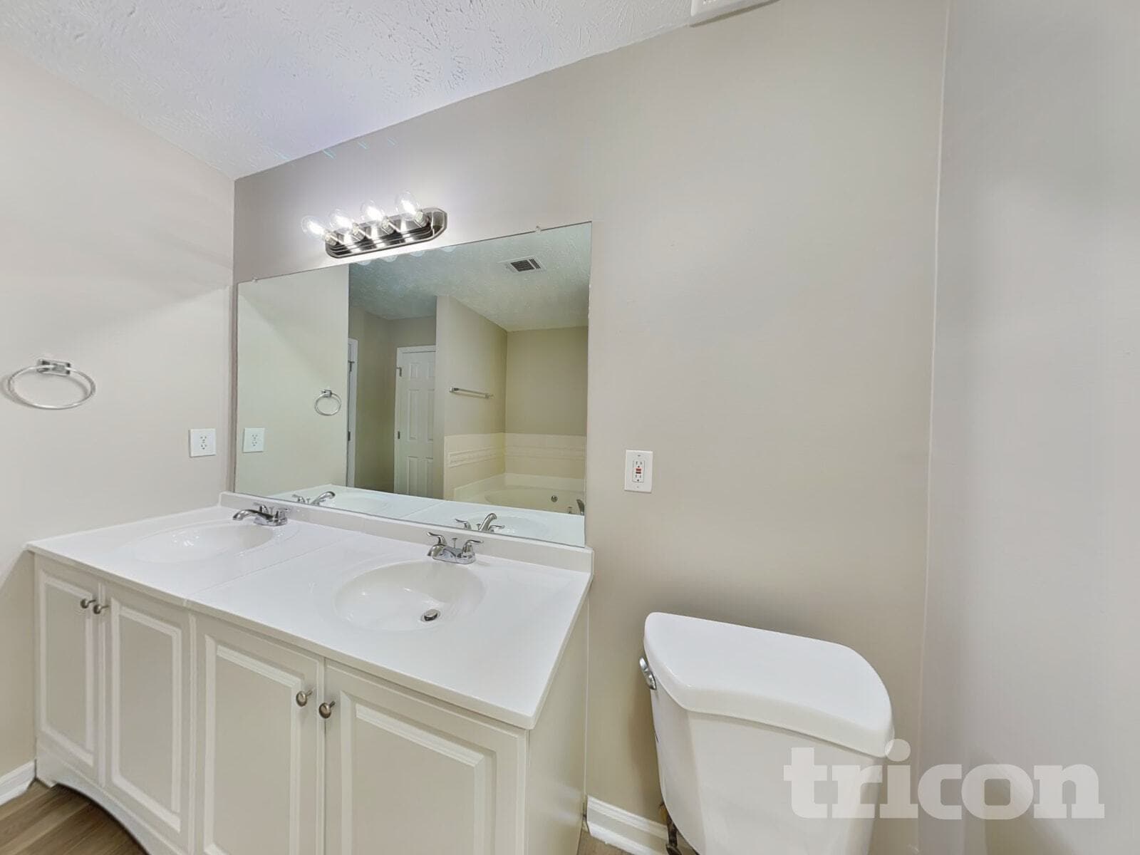 Building Photo - 210 Baxter Ln