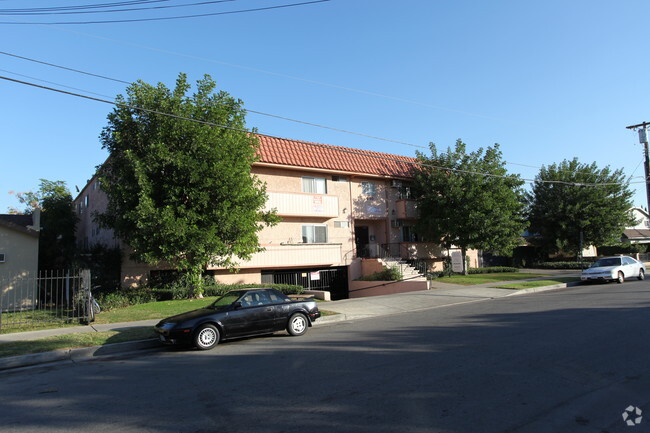 Building Photo - Milwood Apartments