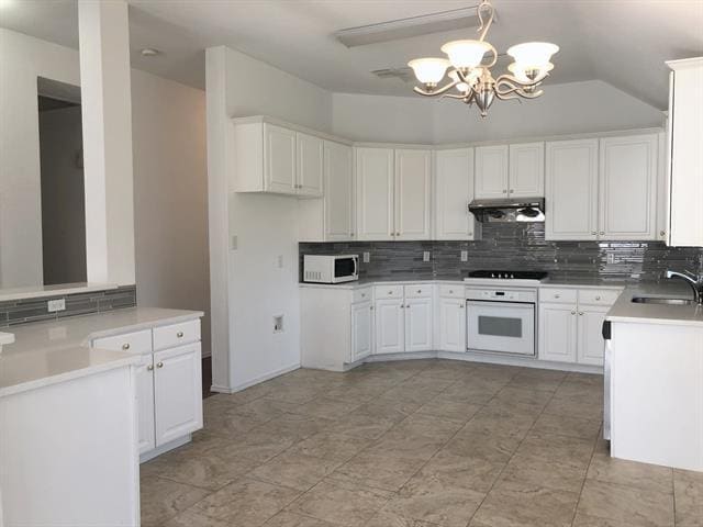 Building Photo - 9113 Couples Dr