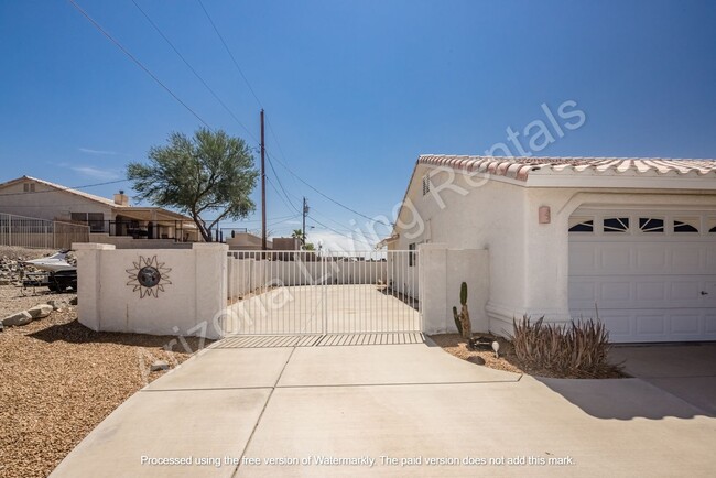 Building Photo - FURNISHED POOL HOME WITH VIEW