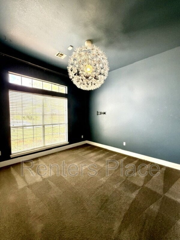 Building Photo - 3827 W Canton St