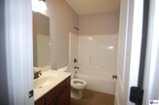 Building Photo - 223 S Rushmore Dr
