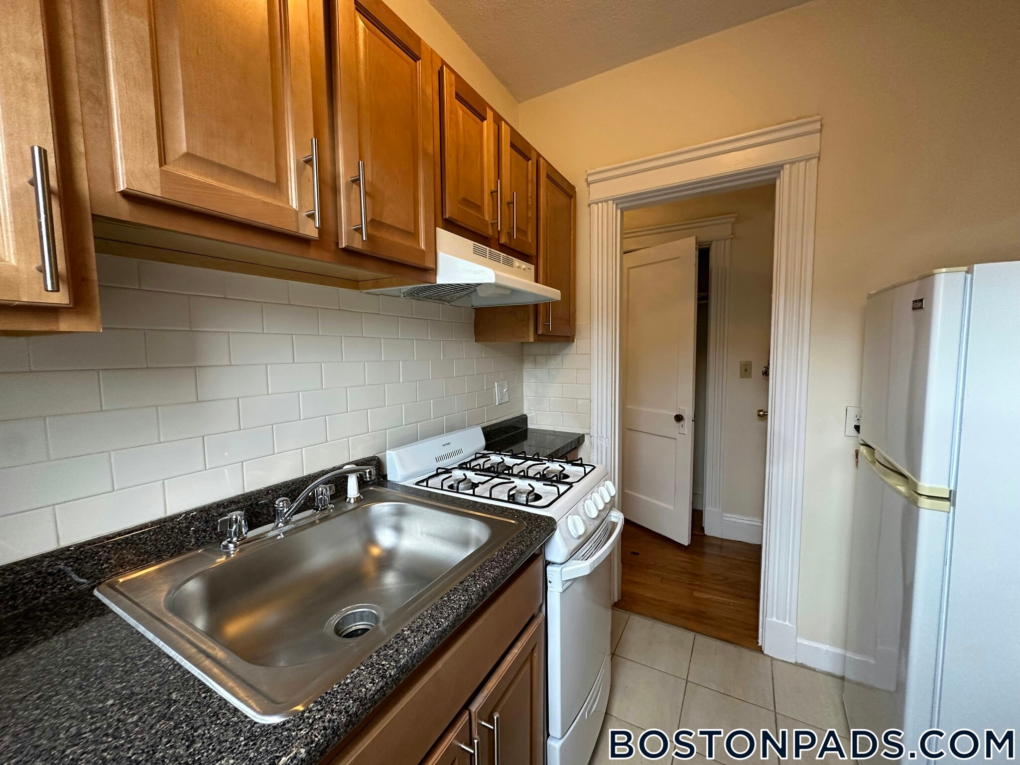 Building Photo - 1152 Commonwealth Ave