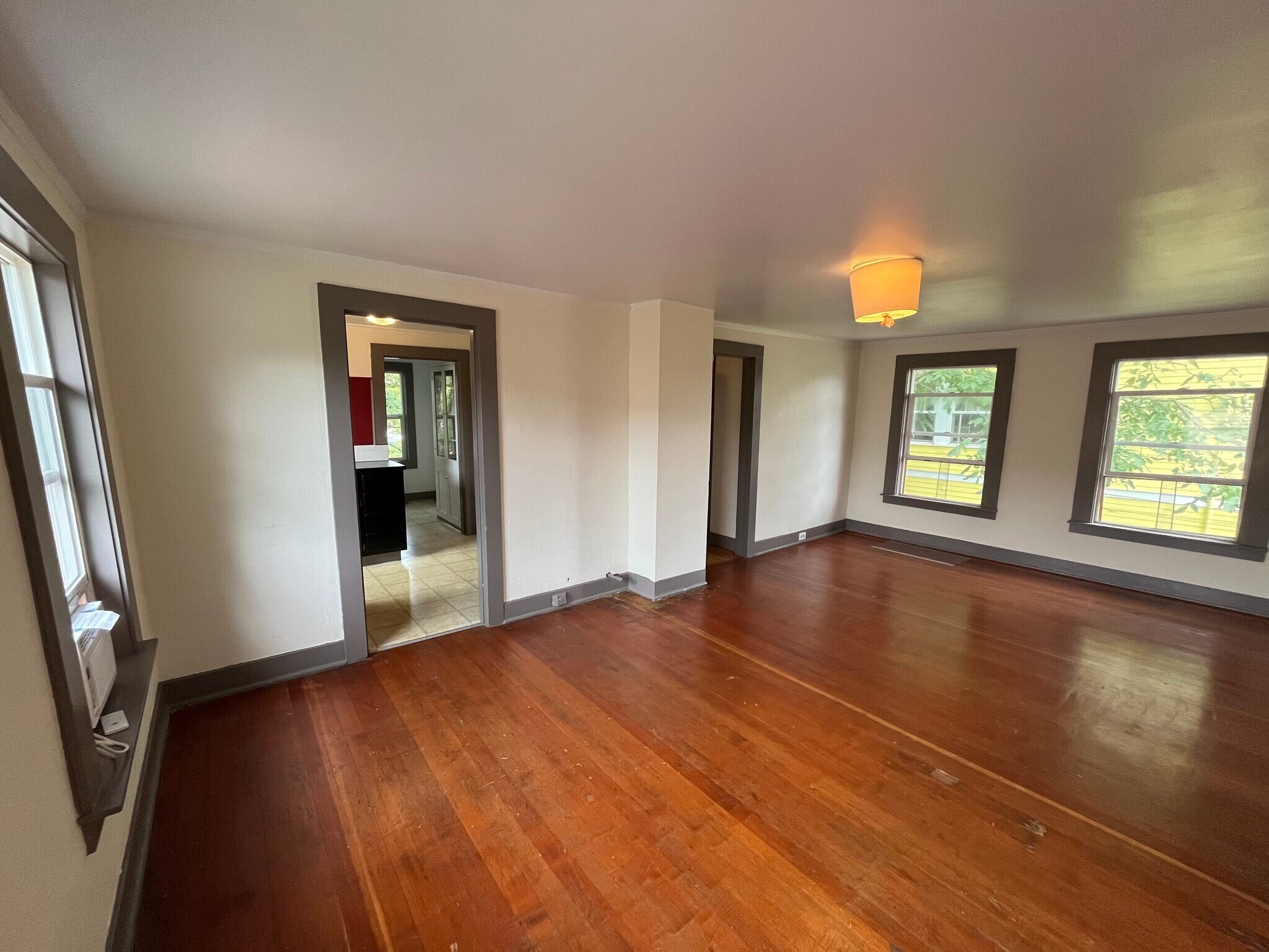 Building Photo - 4536 NE Garfield Ave