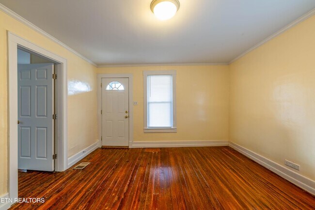 Building Photo - 1443 N 4th Ave