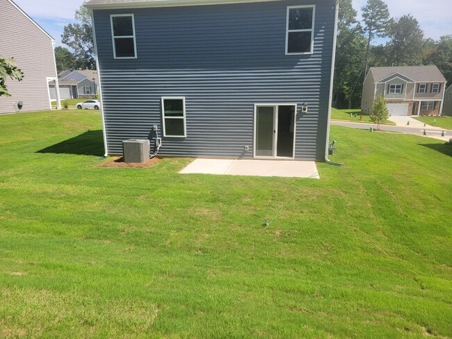 Building Photo - 3535 Cramer Crk Dr