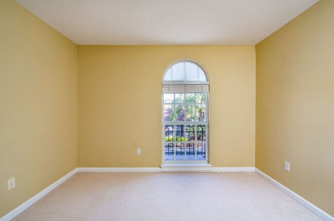 Building Photo - 10304 Saville Rowe Ln