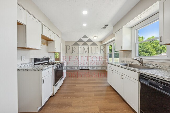 Building Photo - 6315 Dupree Dr