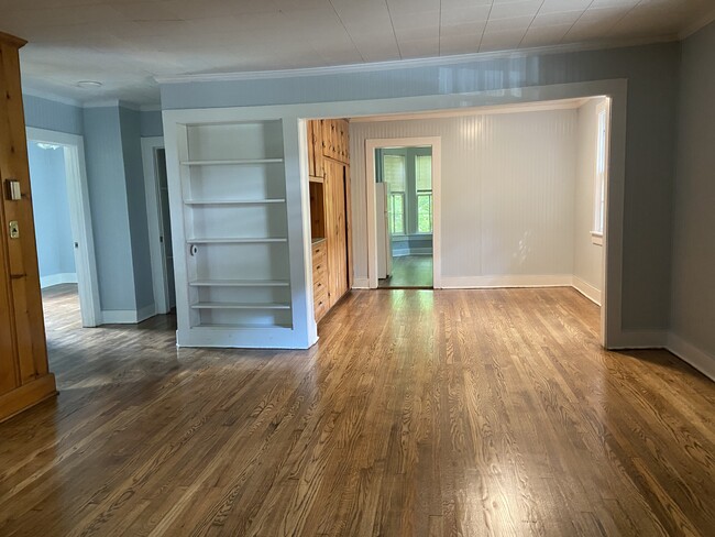 View from front door: living room/dining room. Living room, dining room, kitchen - 212 Westwood Dr