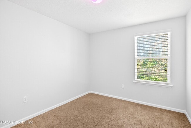 Building Photo - 8188 Cabin Lake Cir