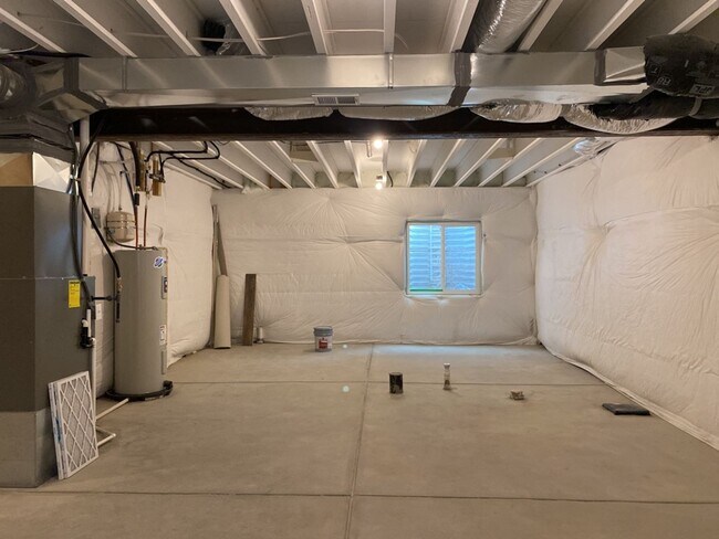 Building Photo - Exquisite 3 Bed 2.5 Bath Single Family Home